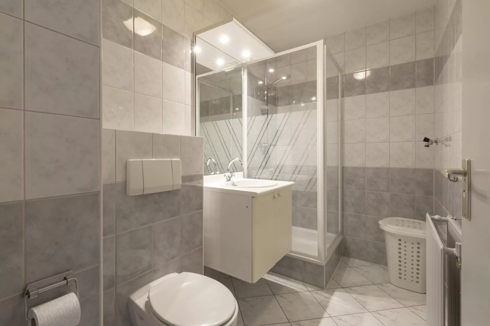 Strandslag 199-Bathroom