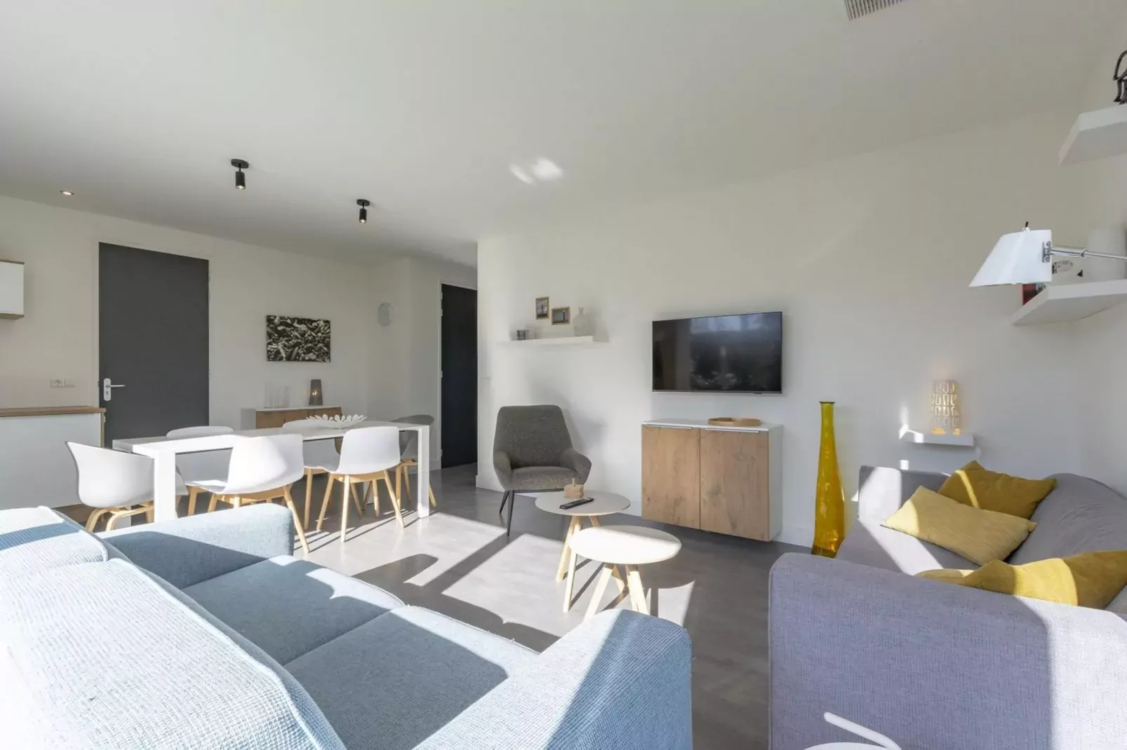 Strandhuis Uitwaayer-Salon