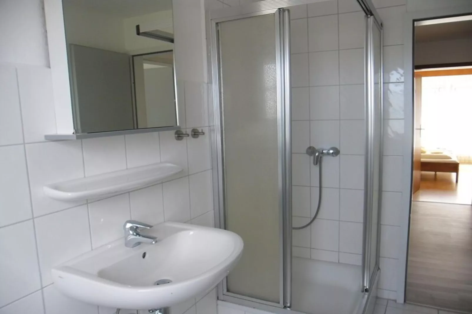 Apartementhaus Ursula Wohnung 17 - Westerland-Bathroom