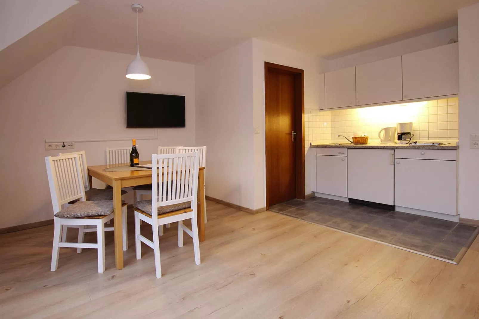 Apartementhaus Ursula Wohnung 16 - Westerland-Dining room