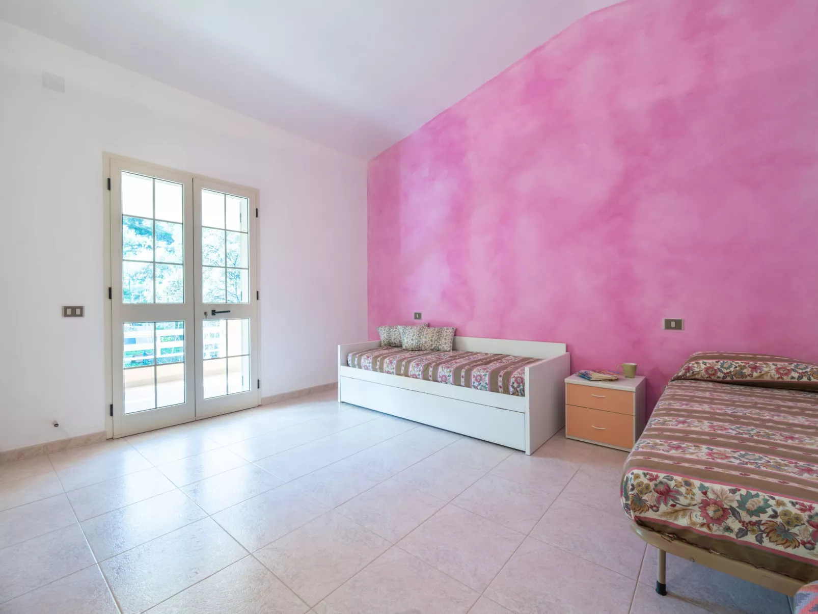 Casa Arangiu 2-Inside
