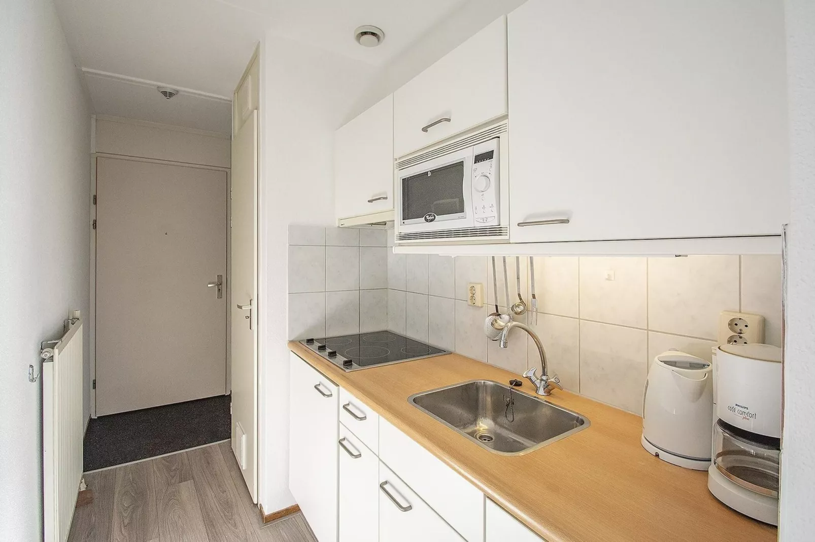 Strandslag 215-Kitchen