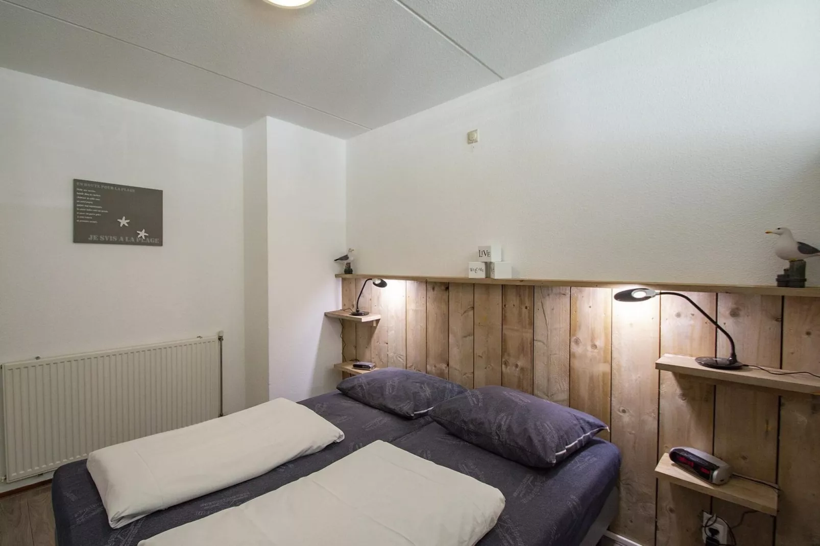 Strandslag 215-Bedroom