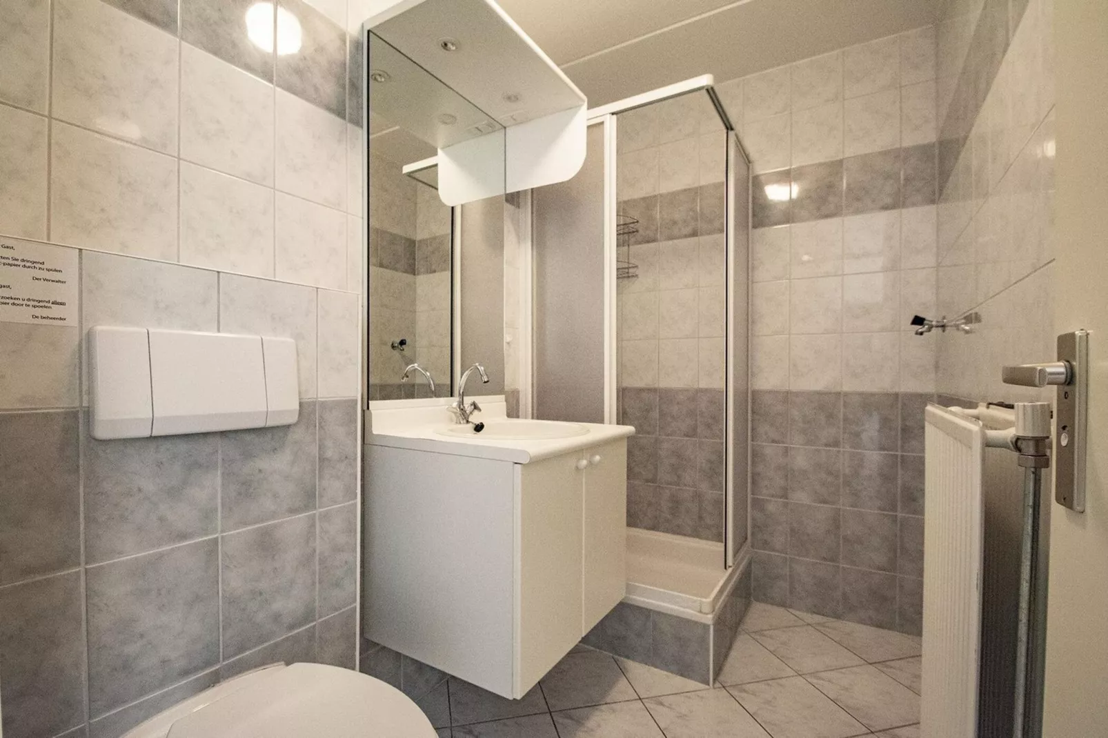 Strandslag 215-Bathroom