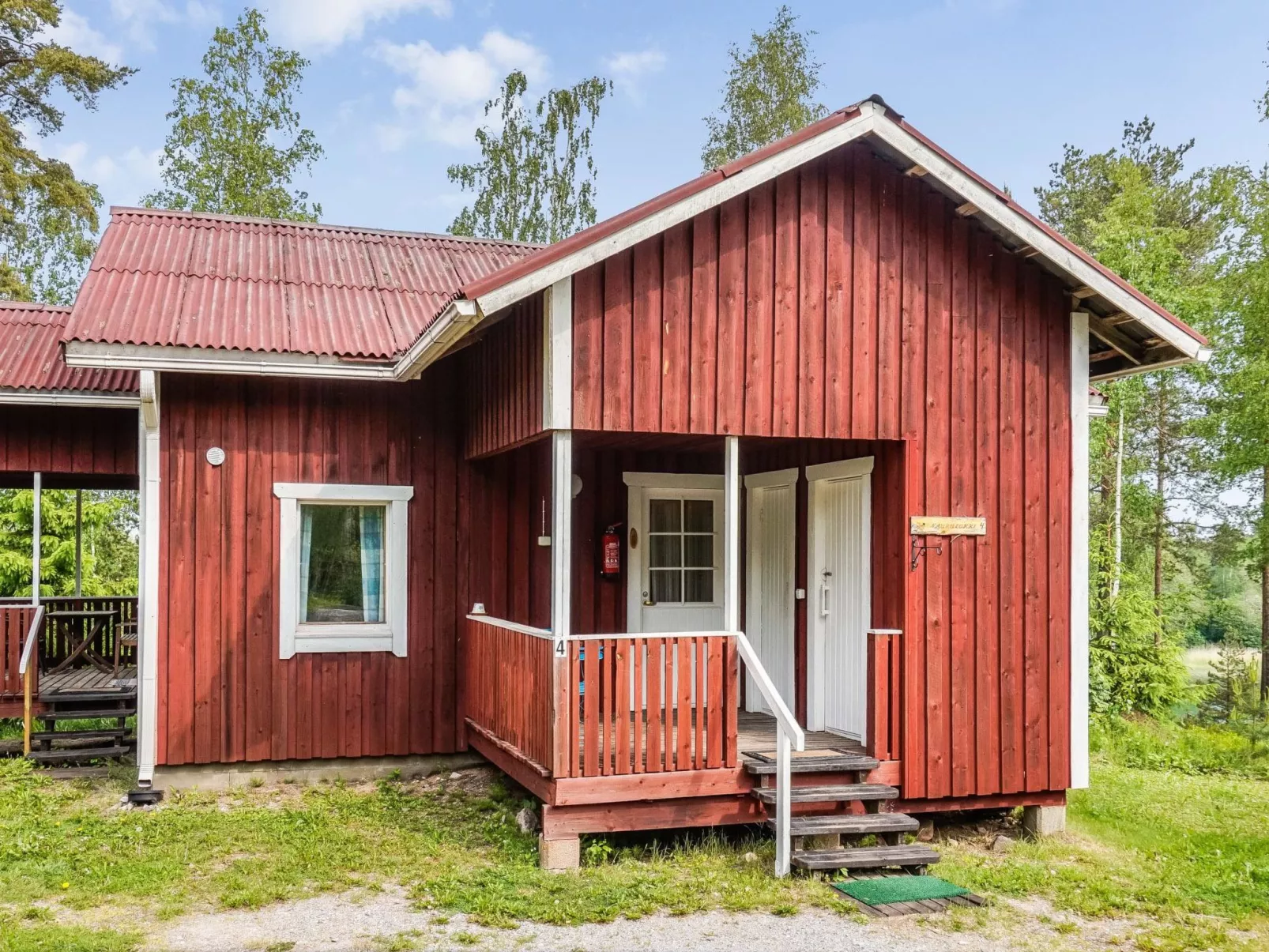 Naurulokki 4 - 10368436