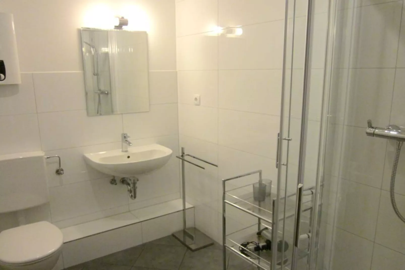 Apartementhaus Ursula Wohnung 12 - Westerland-Bathroom