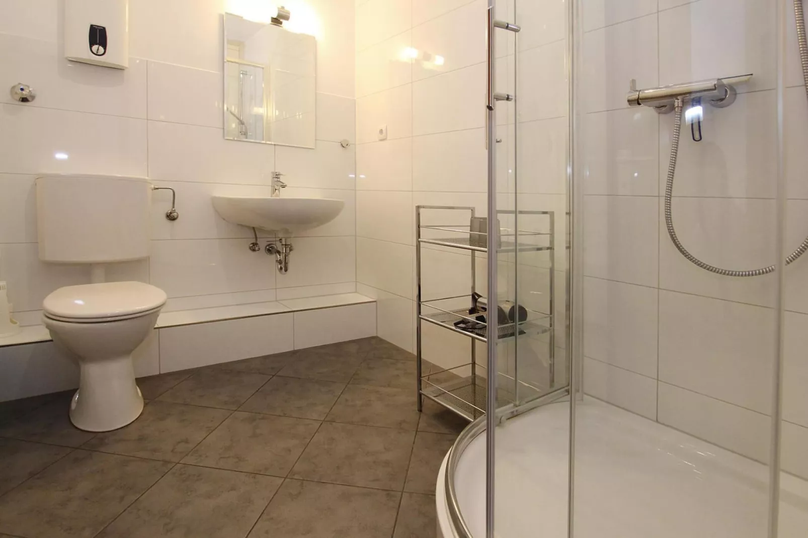 Apartementhaus Ursula Wohnung 12 - Westerland-Bathroom