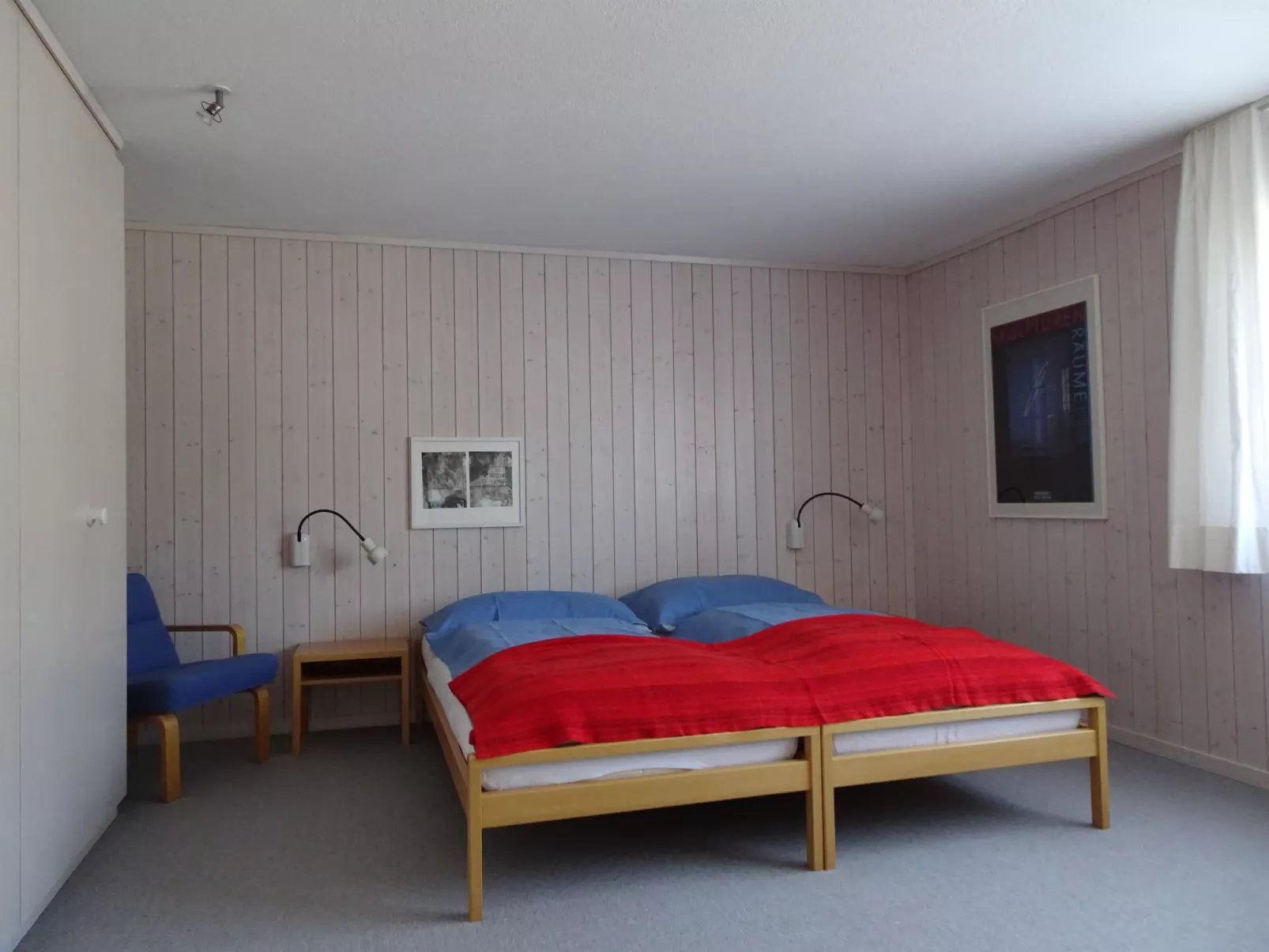 Monique Nr. 1-Inside