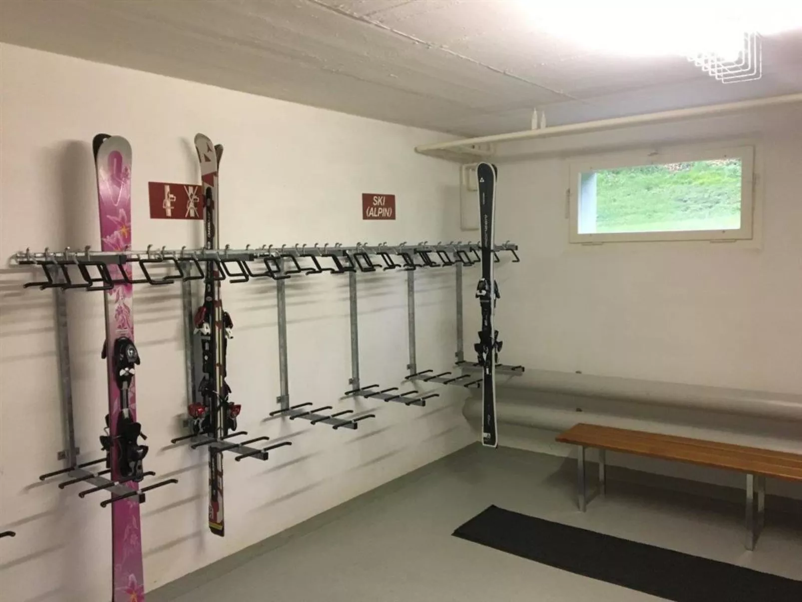 Monique Nr. 1-Inside