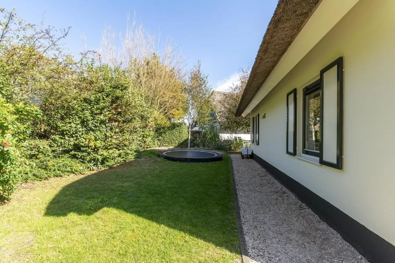Duynopgangh 16-Gardens summer
