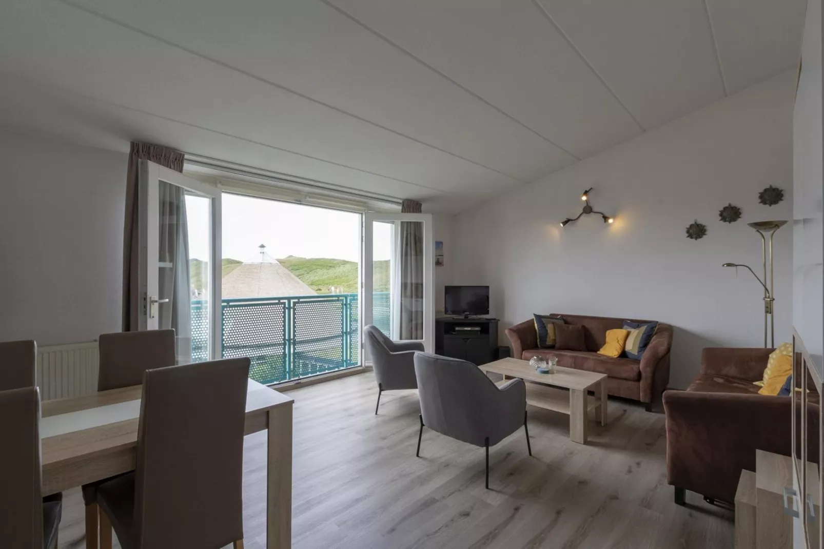Strandslag 223-Living room