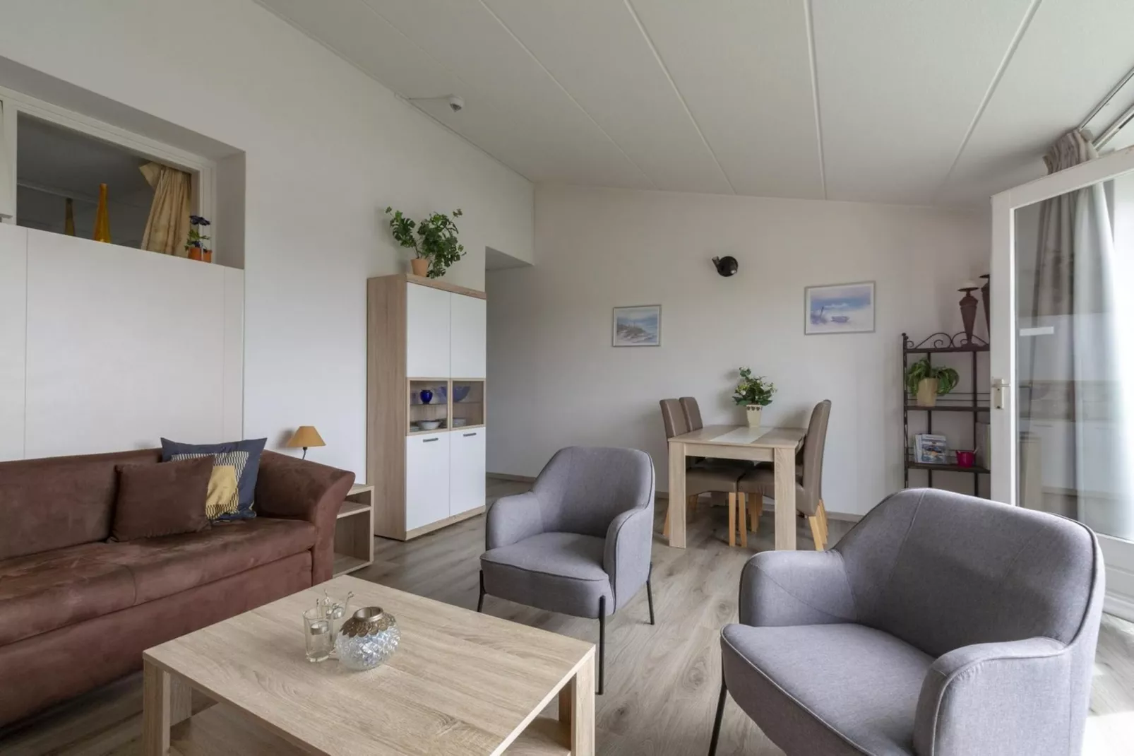 Strandslag 223-Living room