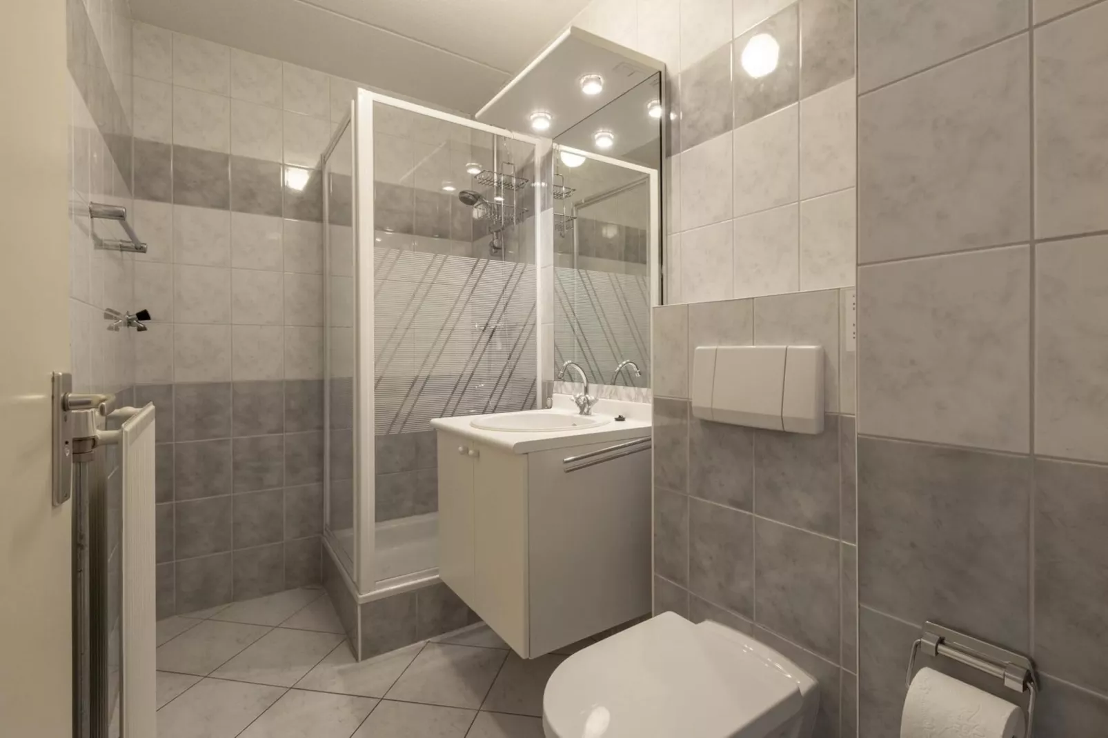 Strandslag 223-Bathroom