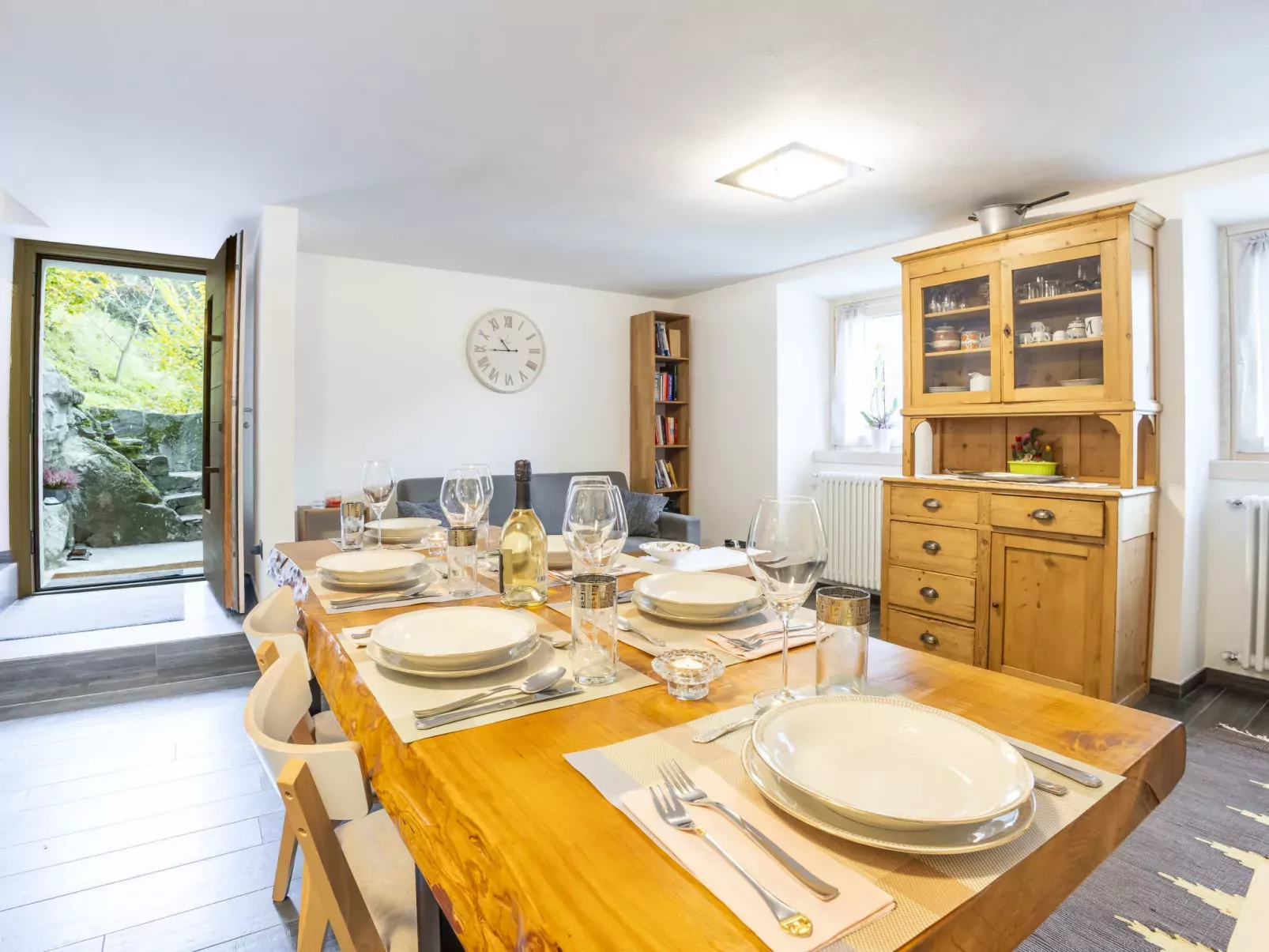 Borgonuovo Waterfall's House-Inside