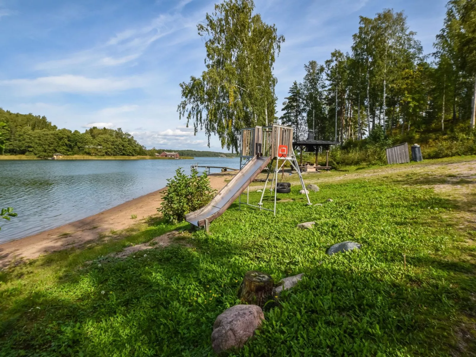 Merimetso 6-Outside