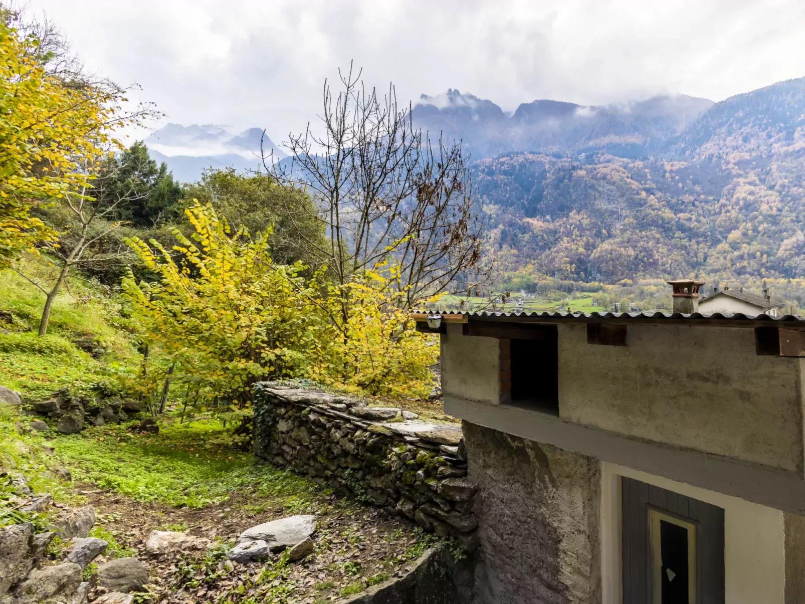 Borgonuovo Waterfall's House-Outside