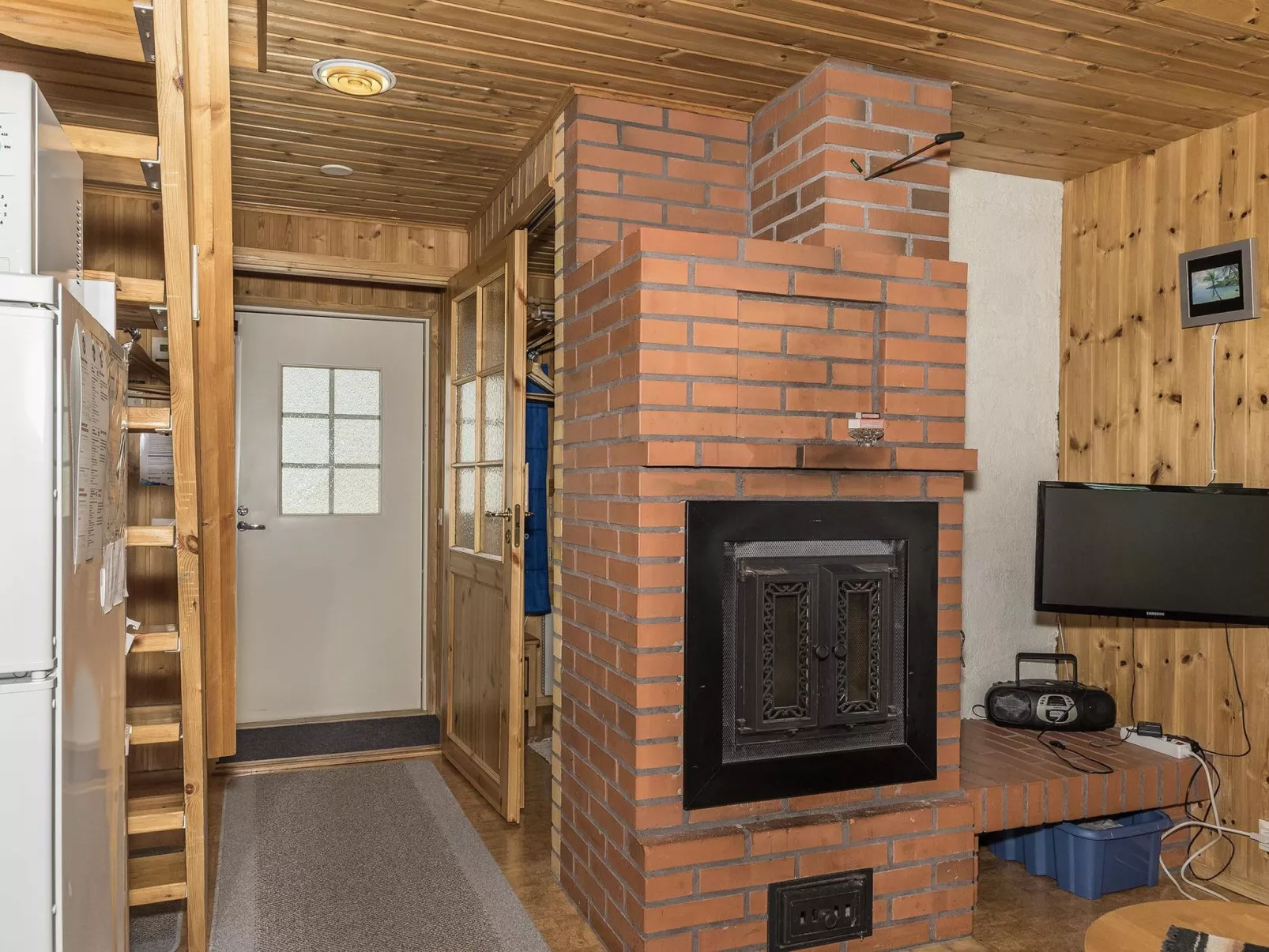 Ylläskarpalo 1 päätyhuoneisto-Inside