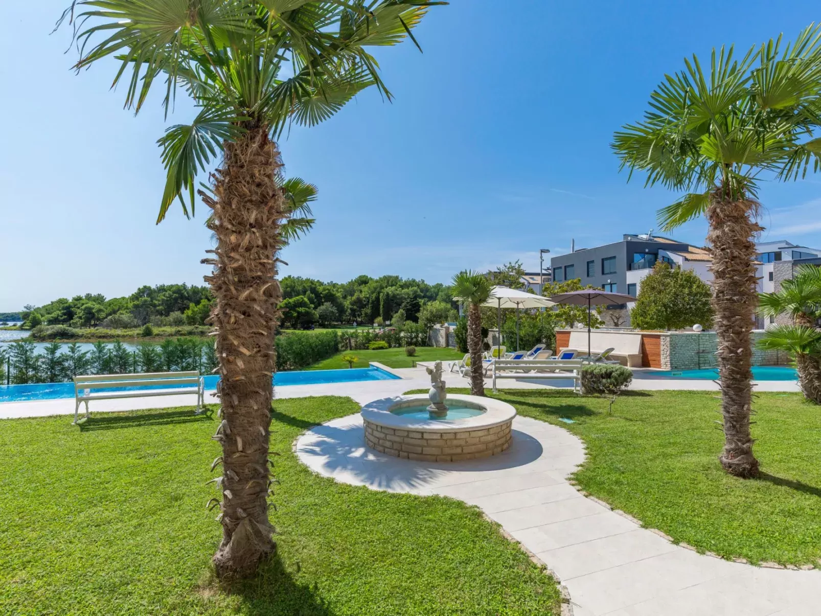 Villa Vizula-Dehors