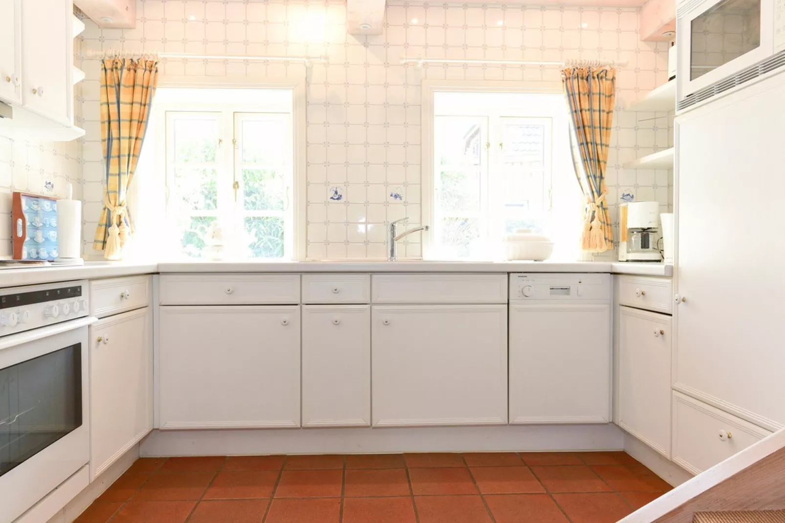 Doppelhaus in Oldsum - Haus 2-Kitchen