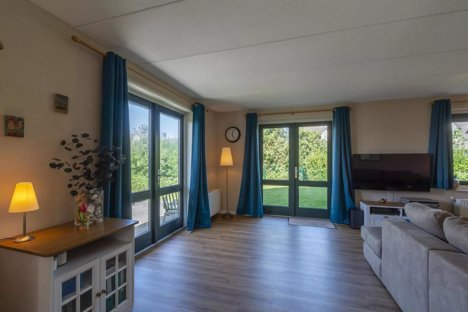 Duynopgangh 47-Living room