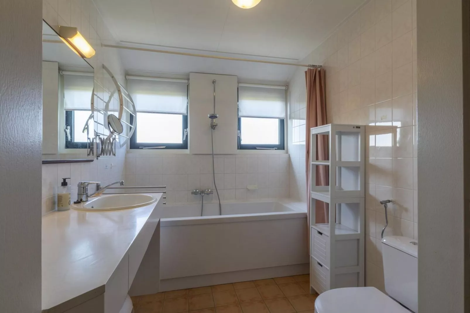 Duynopgangh 47-Bathroom