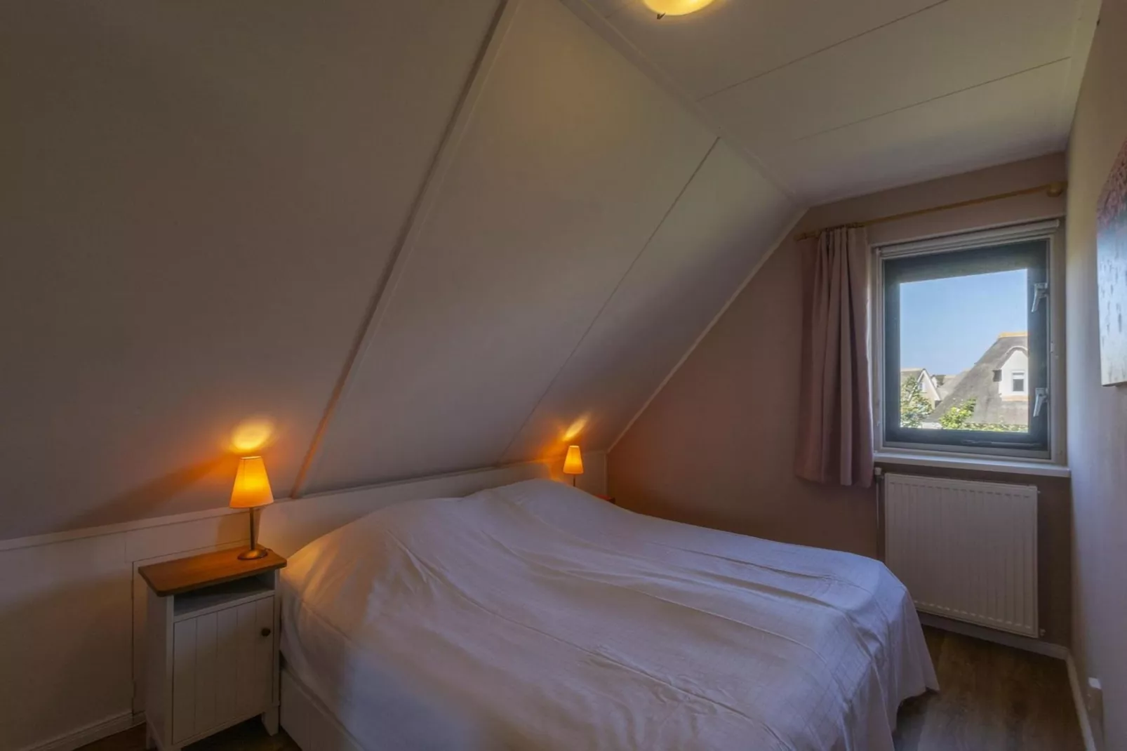 Duynopgangh 47-Bedroom