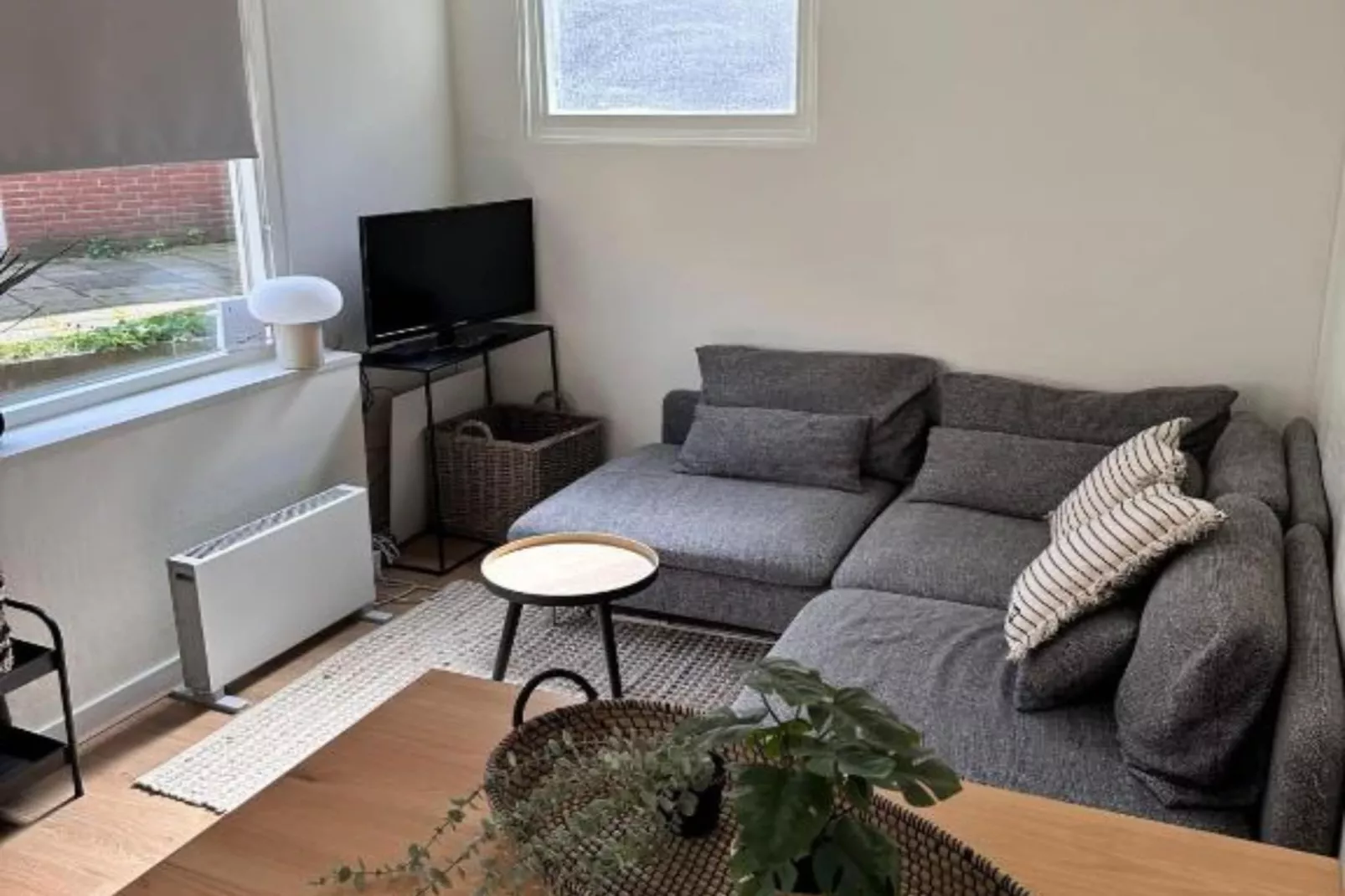 QuDi's Tiny House-Living room