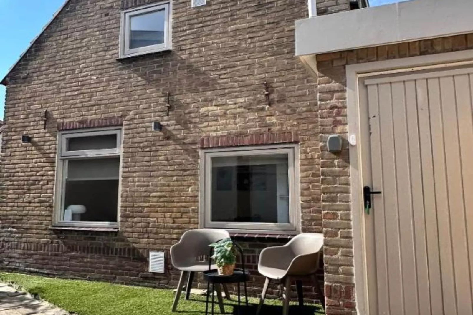 QuDi's Tiny House-Terrace balcony