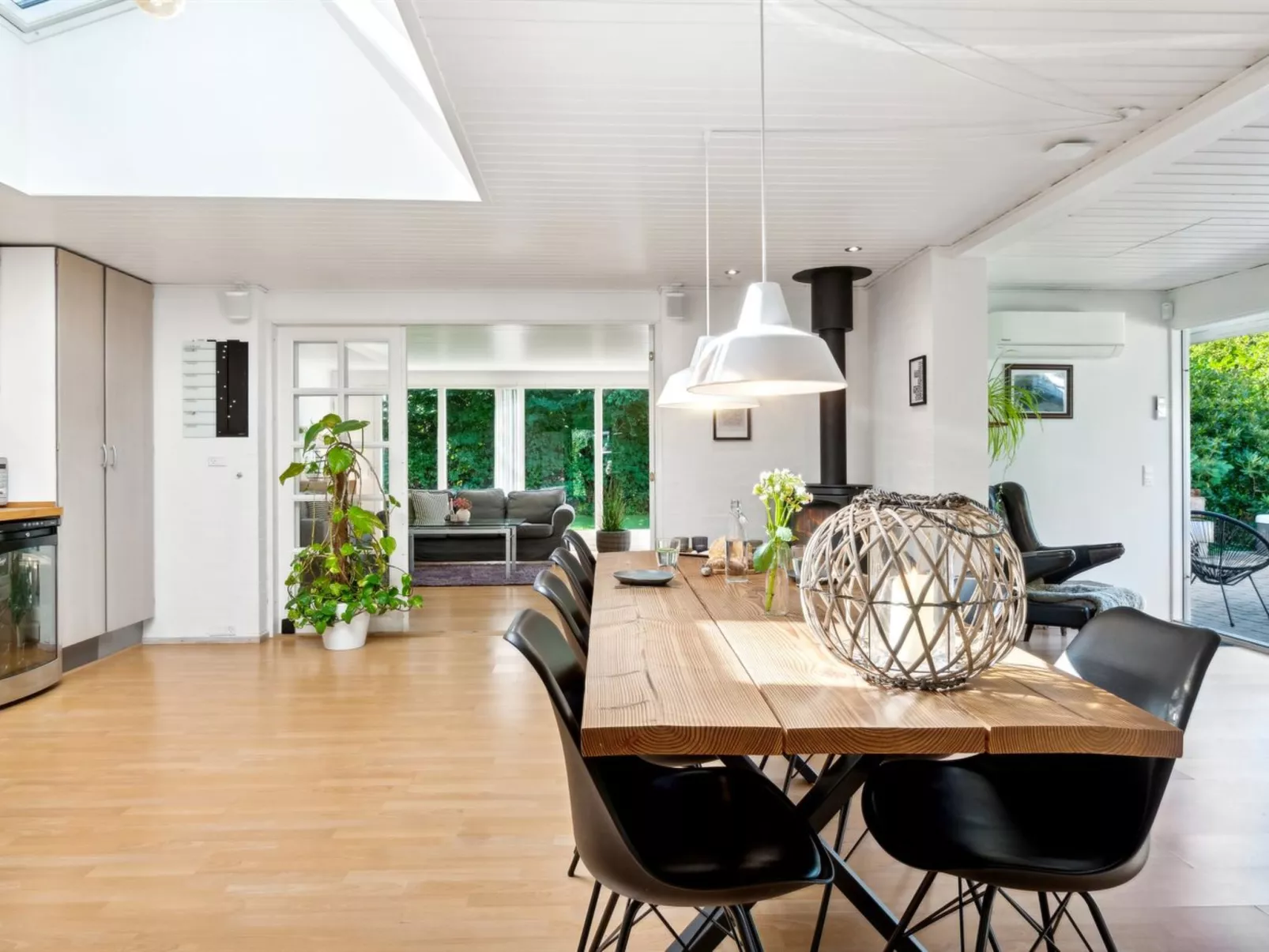 "Hjalmine" - 1.4km from the sea-Drinnen