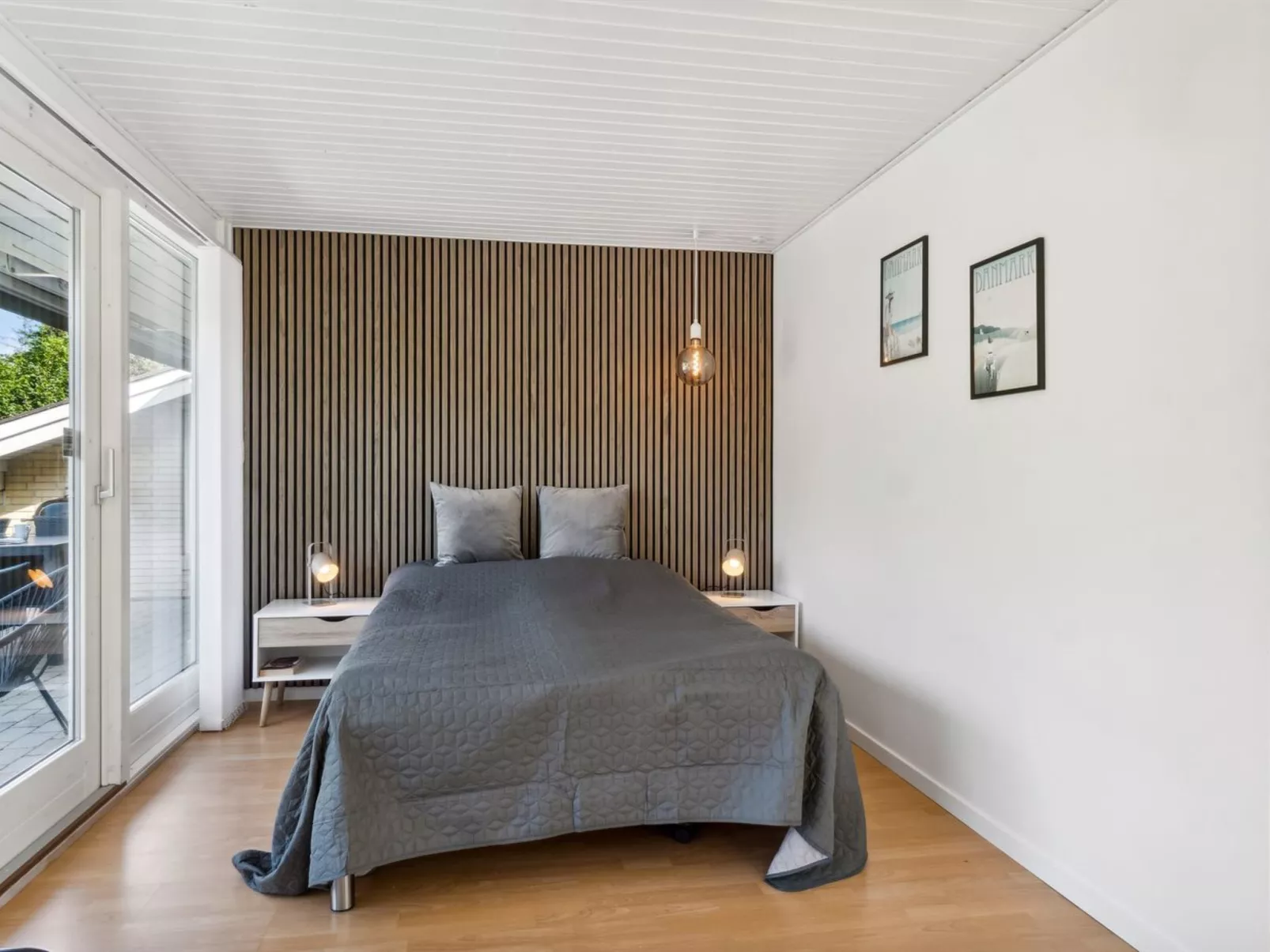 "Hjalmine" - 1.4km from the sea-Drinnen