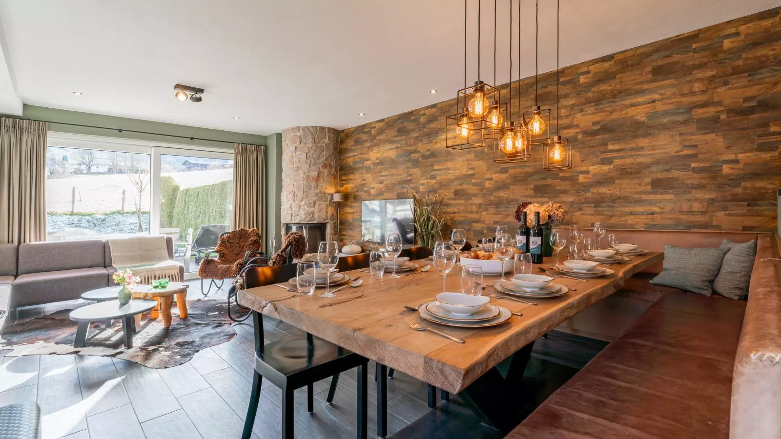 Chalet Schneelöwe XL-Dining room