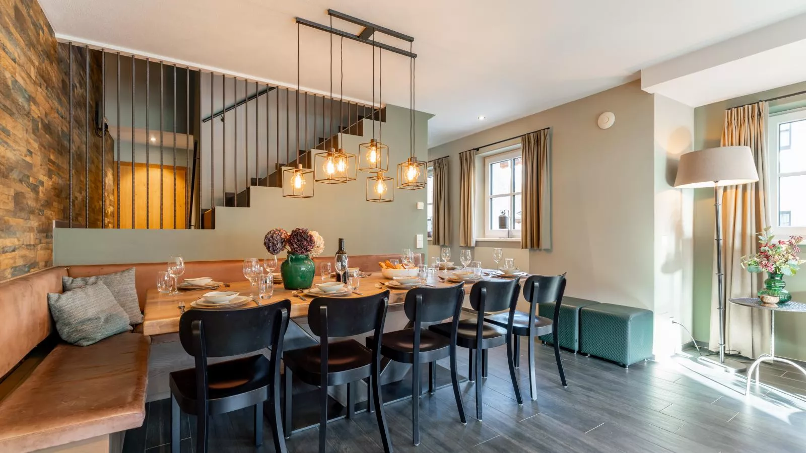 Chalet Schneelöwe XL-Dining room