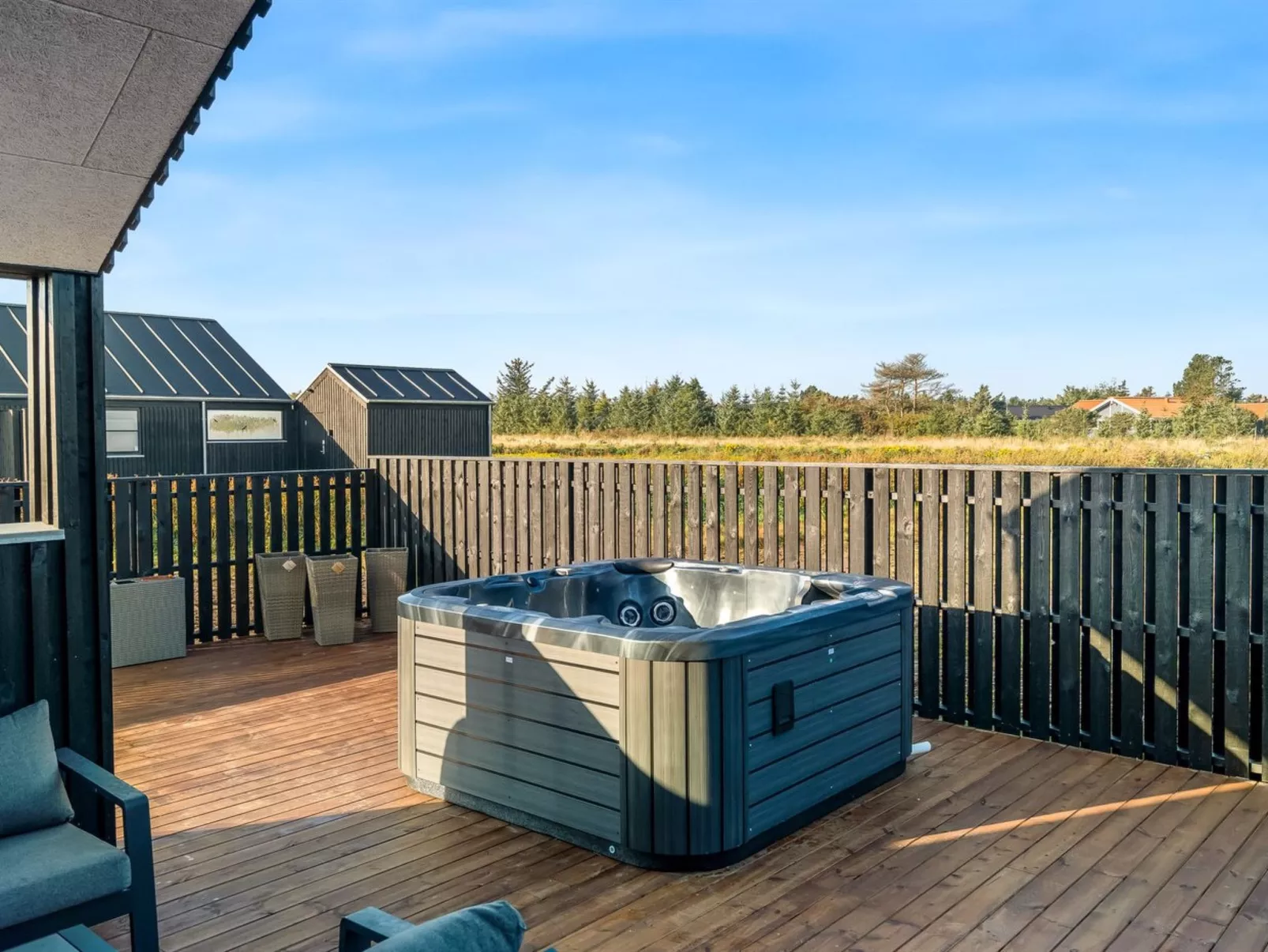 "Nelie" - 1.2km from the sea-Outside
