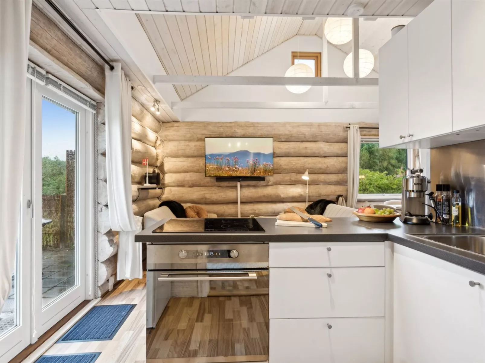 "Barni" - 7km from the sea-Drinnen