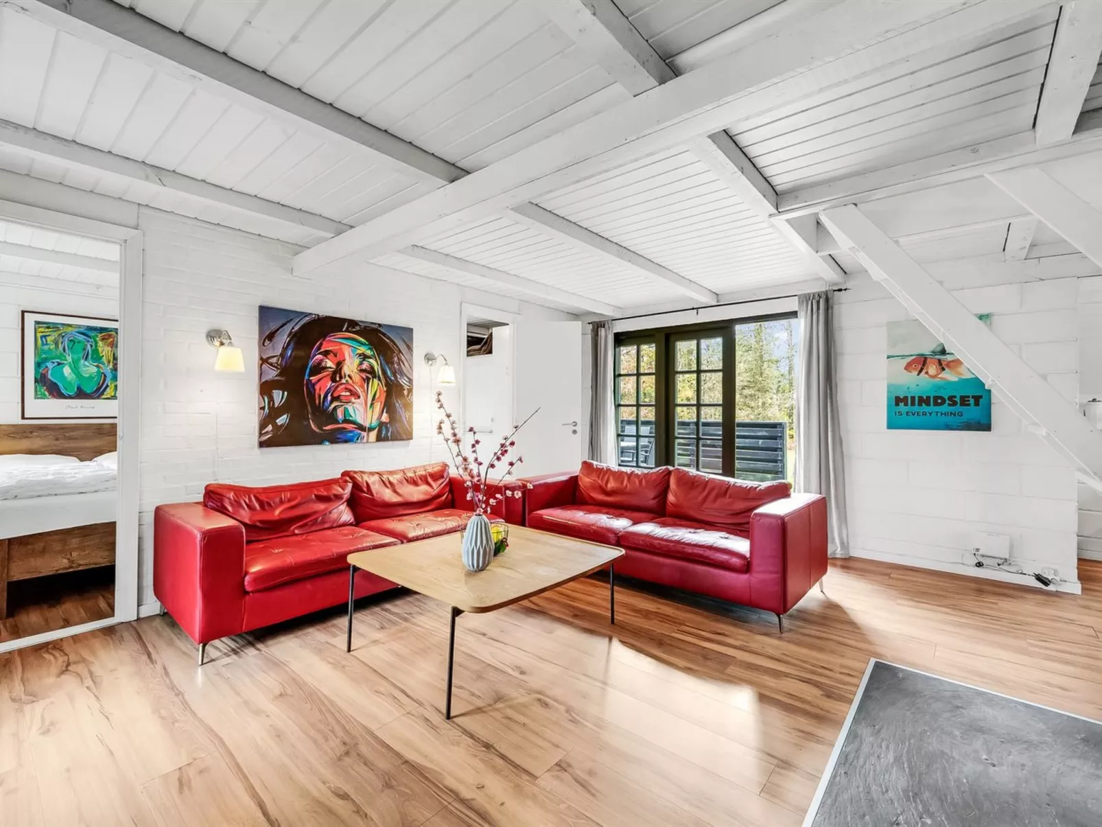 "Matilda" - 1.6km from the sea-Inside