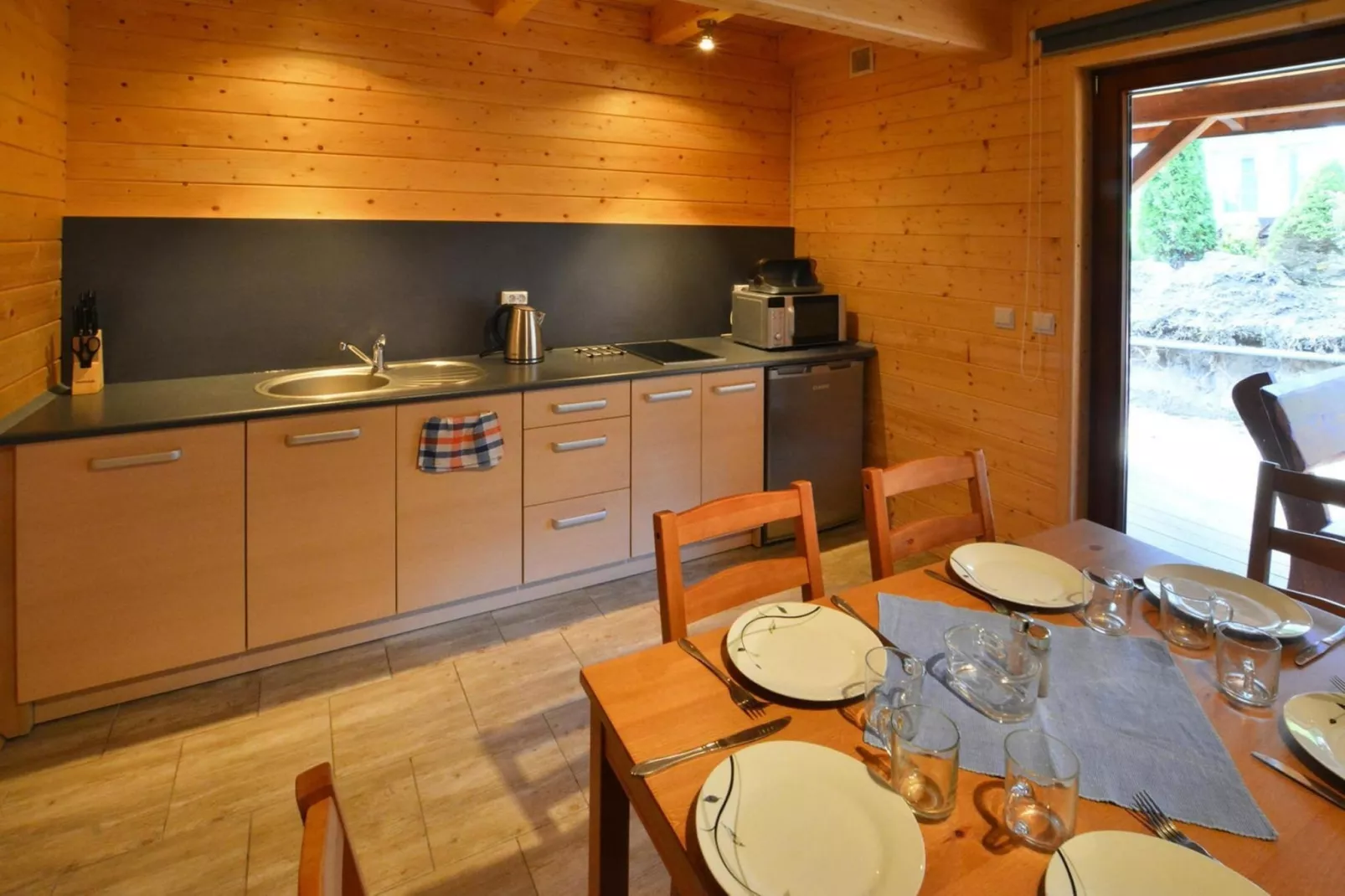 Domki letniskowe dla max 6 osób Sianożęty-Kitchen
