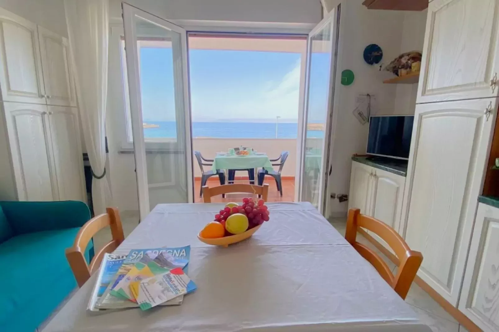 IL DELFINO-Living room