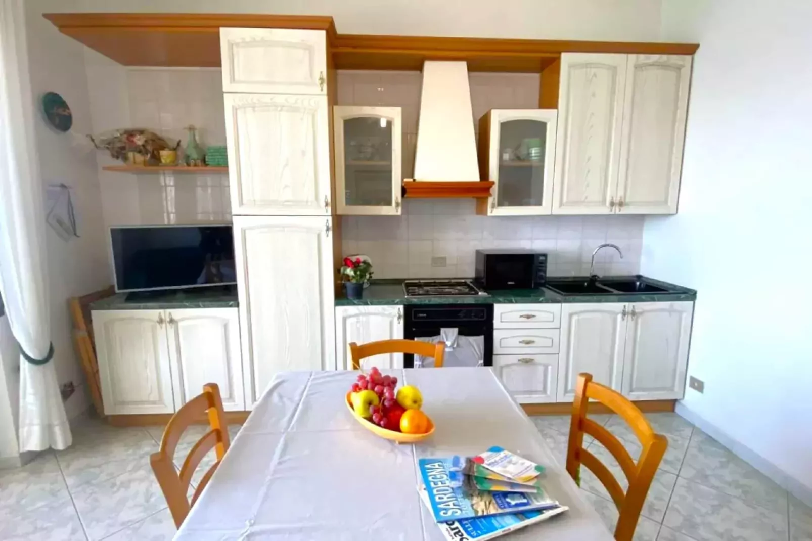 IL DELFINO-Kitchen