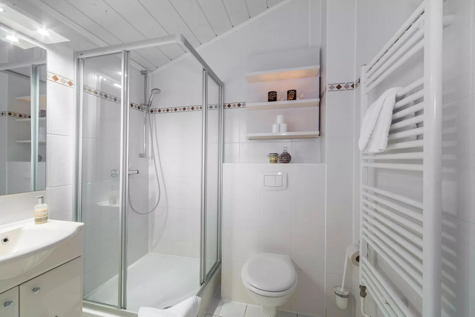 Weissenhäuser Strand / DHH / 44 qm / 1-4 Pers-Bathroom