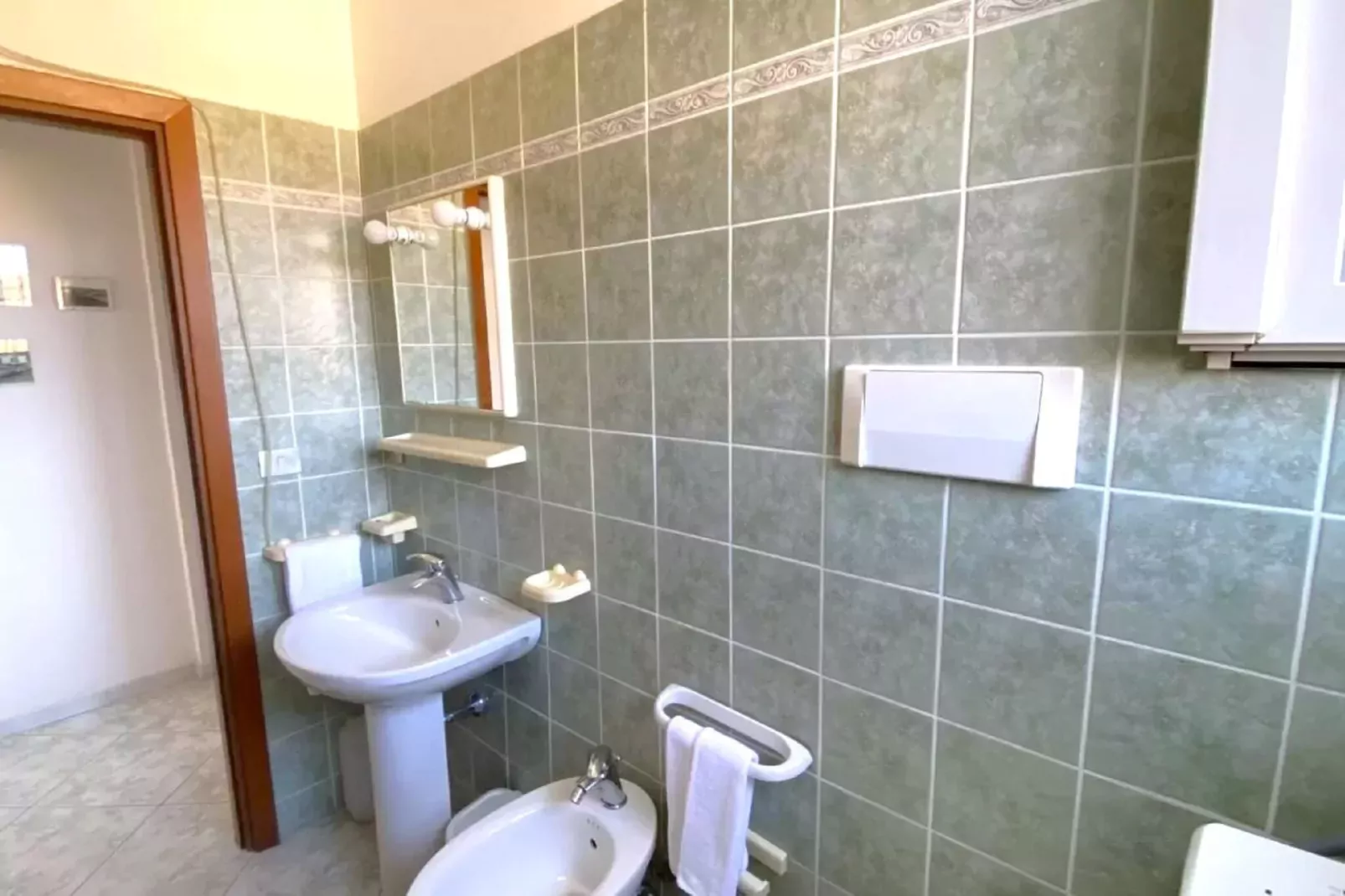 IL DELFINO-Bathroom