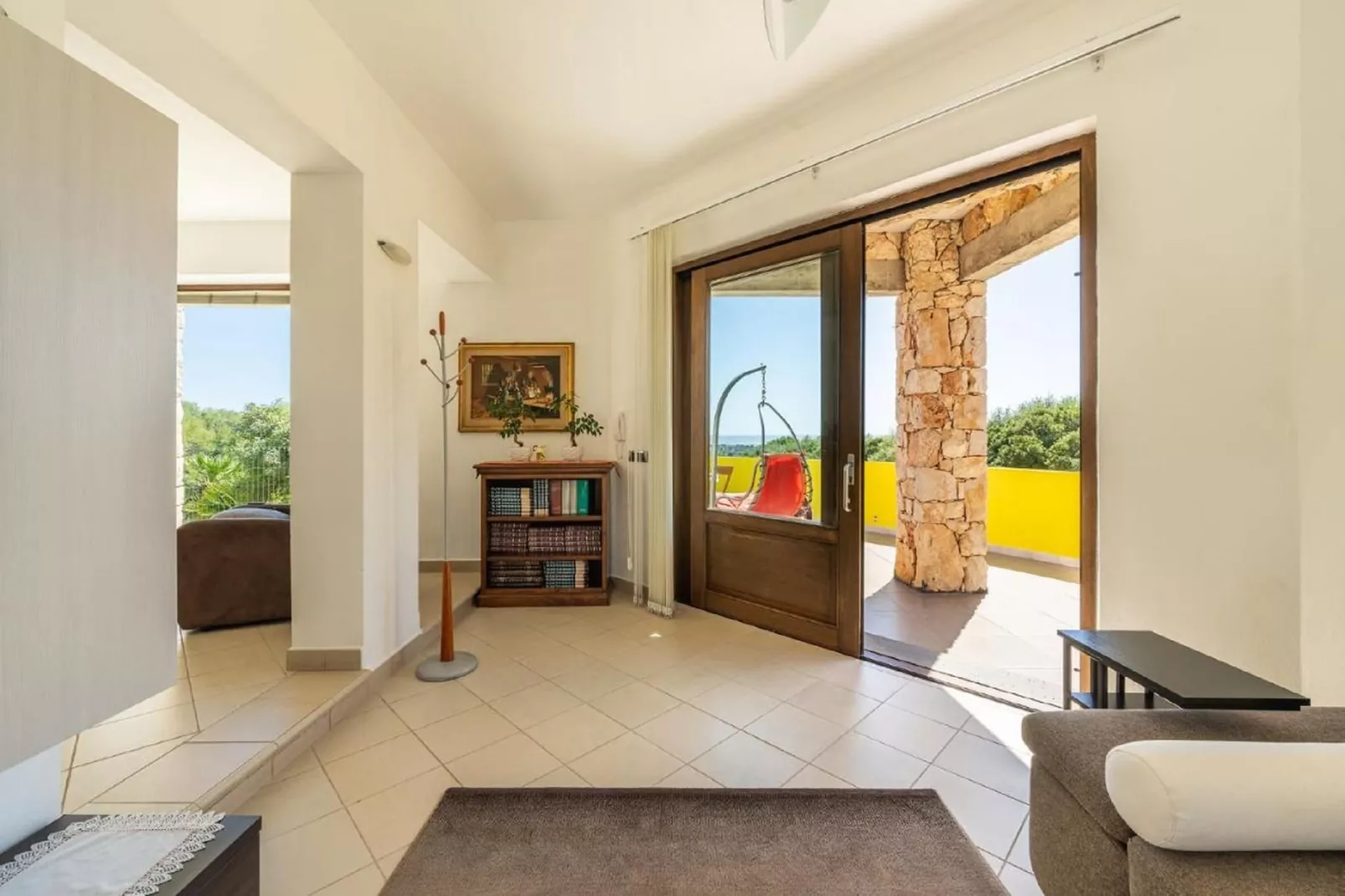 CASA PETRA DE BUSCA-Living room