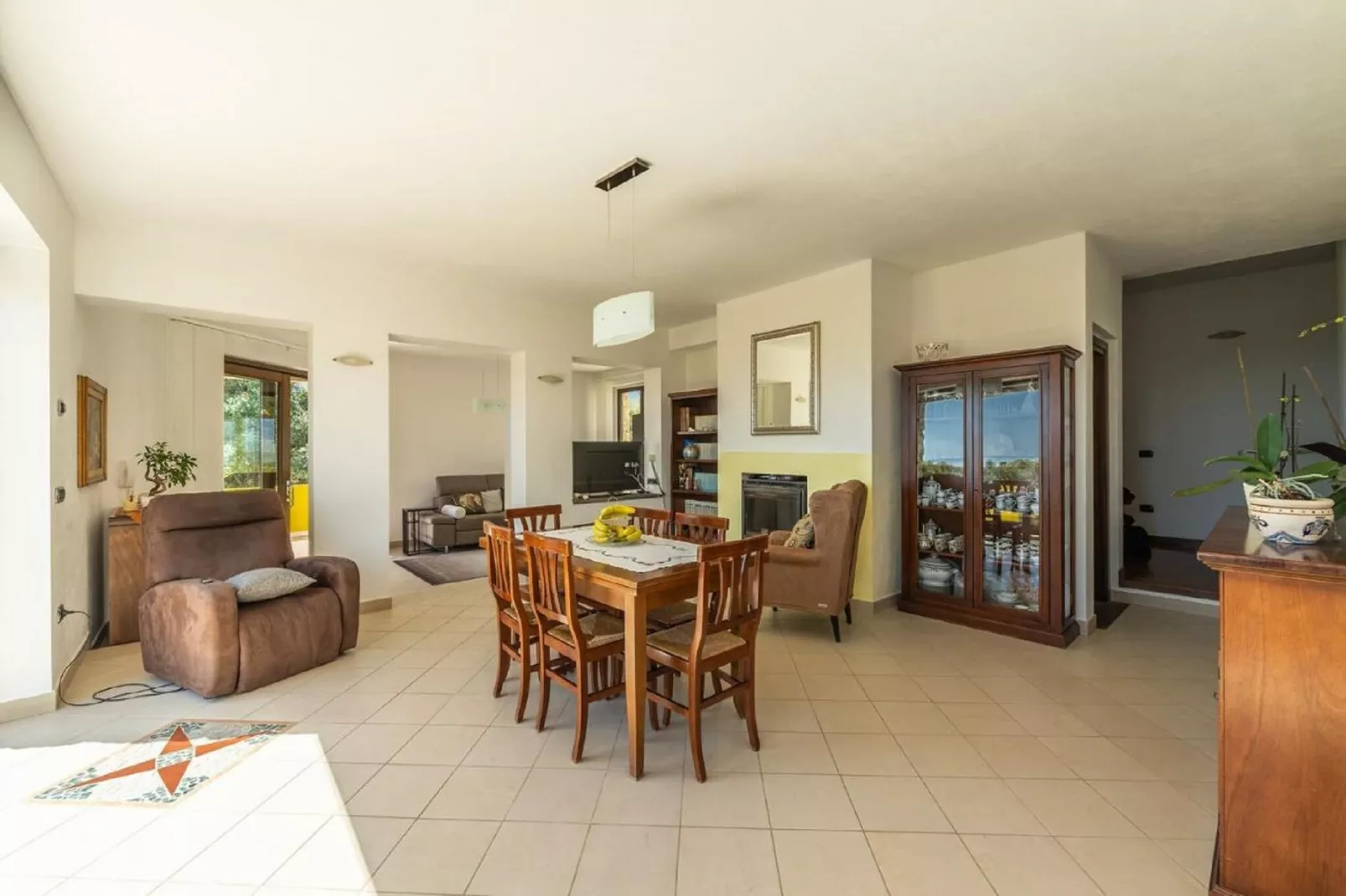 CASA PETRA DE BUSCA-Living room