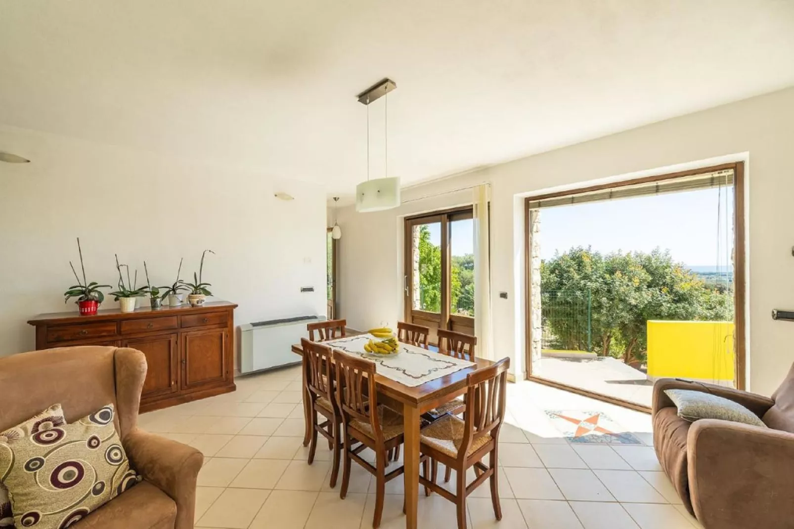 CASA PETRA DE BUSCA-Dining room