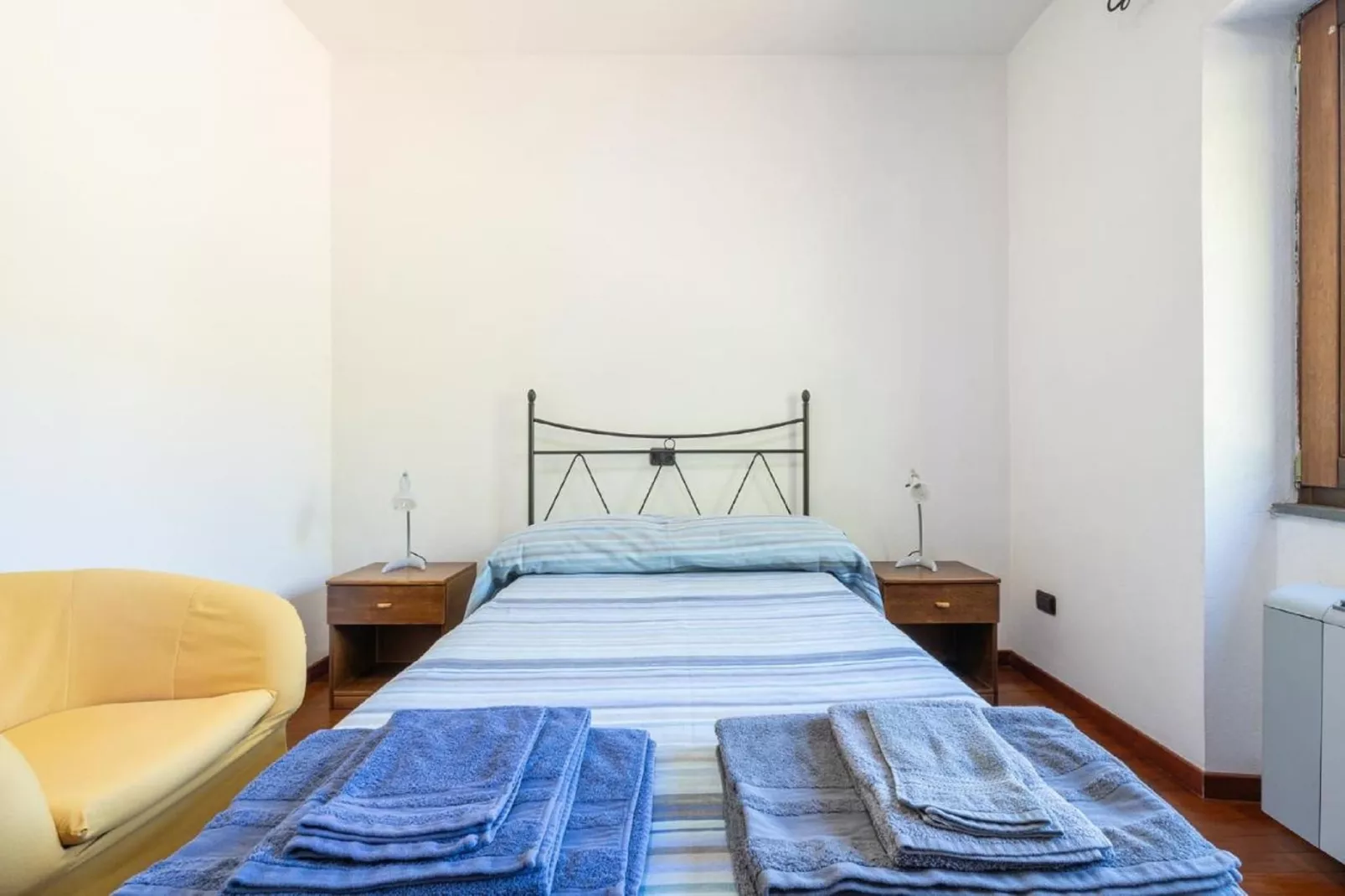 CASA PETRA DE BUSCA-Bedroom