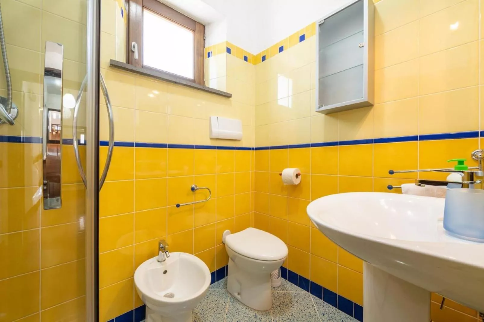 CASA PETRA DE BUSCA-Bathroom