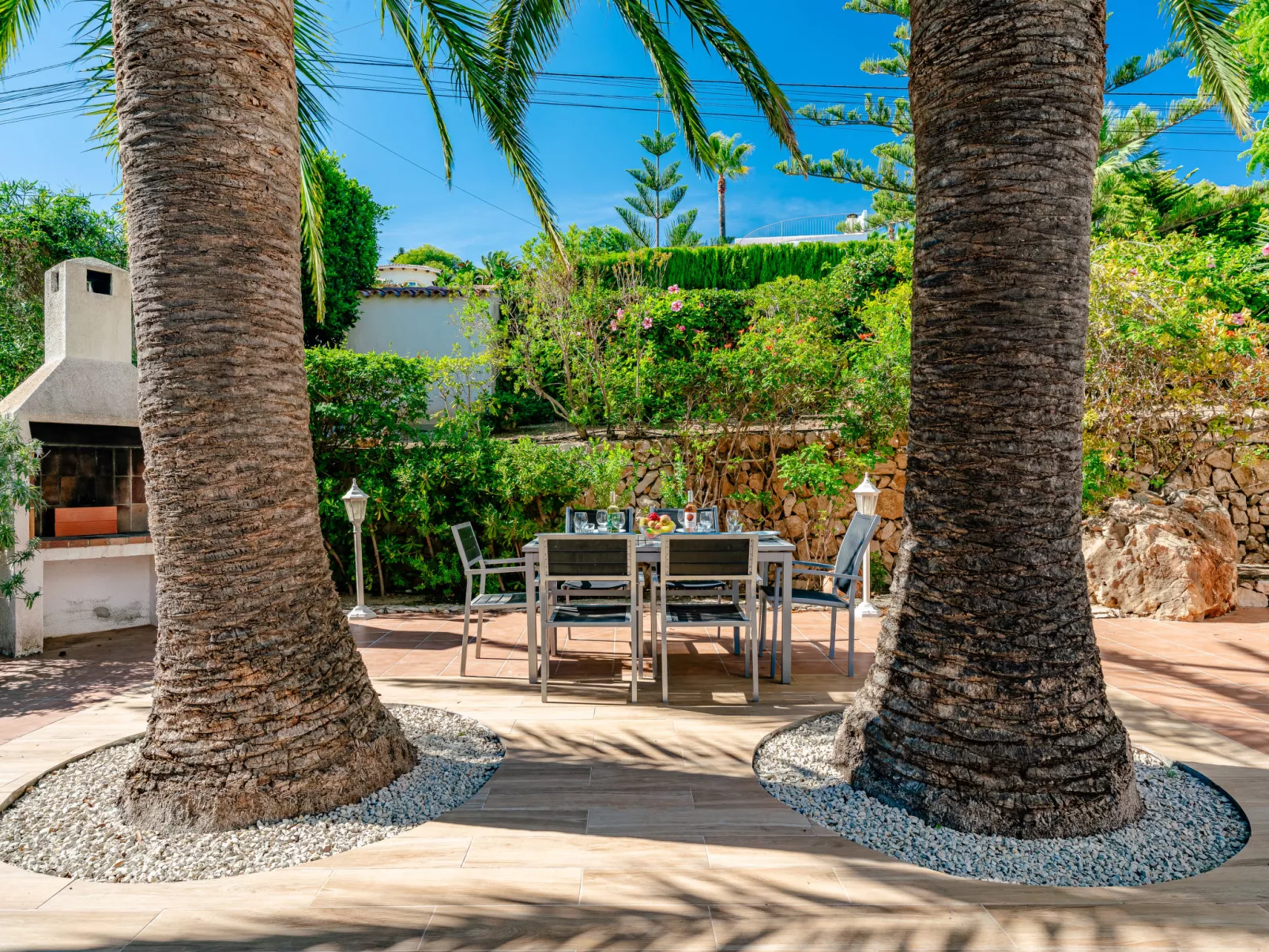 Villa Alto-Outside