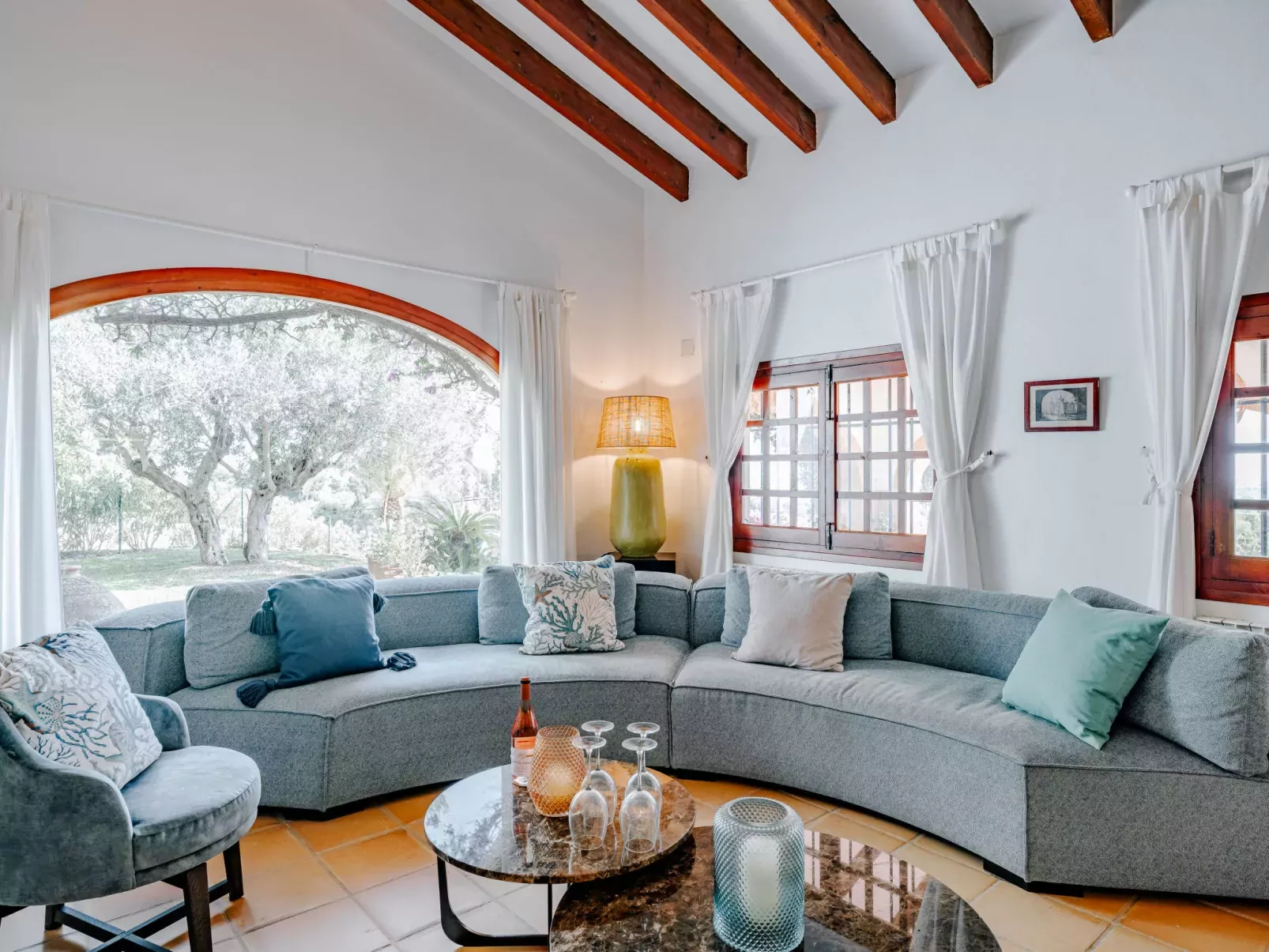 Villa Pomelo Plus-Inside
