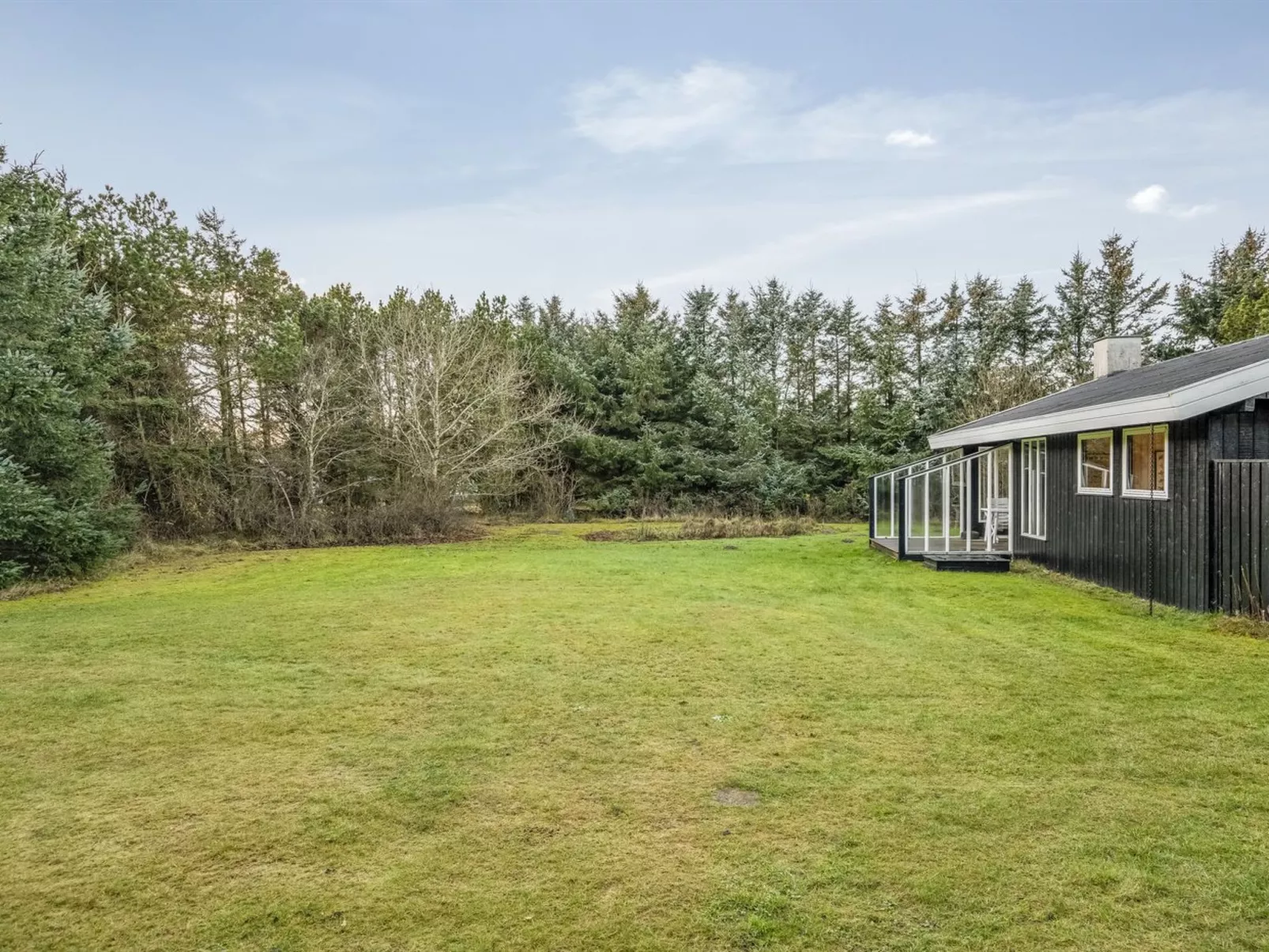"Star" - 600m from the sea-Outside