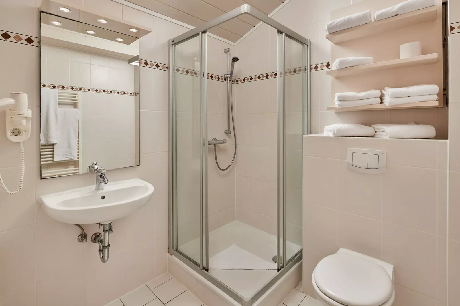 Weissenhäuser Strand / DHH 44 qm 5 Pers-Bathroom