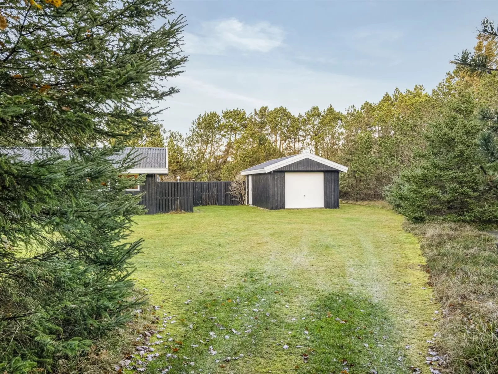 "Star" - 600m from the sea-Outside